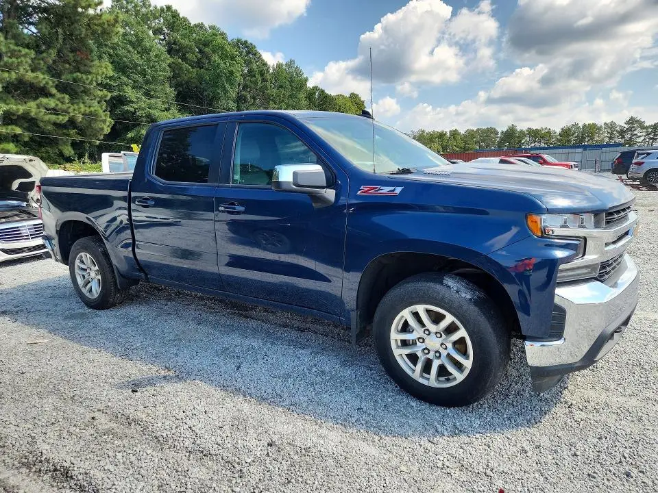 2021 CHEVROLET SILVERADO K1500 LT  