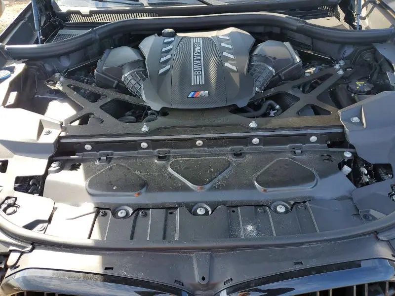 2022 BMW X6 M  