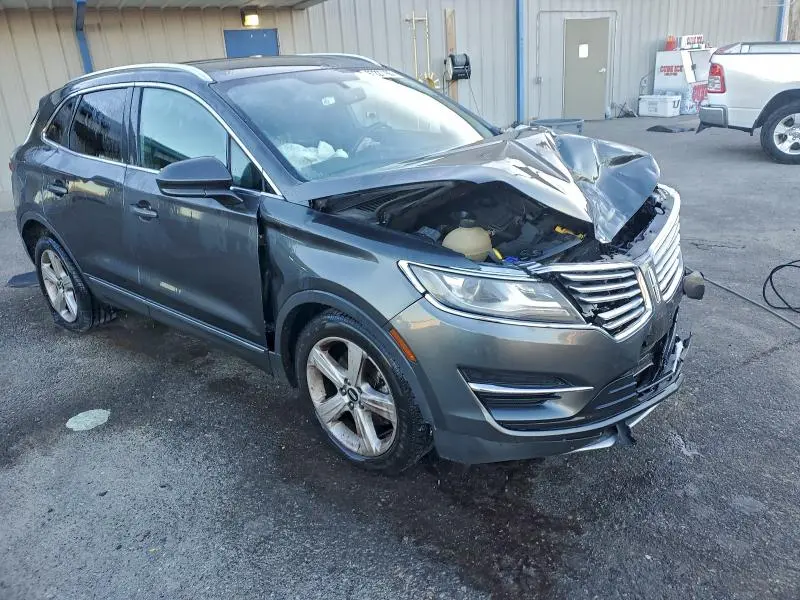 2017 LINCOLN MKC PREMIERE  