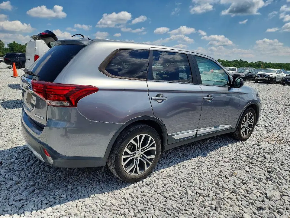 2016 MITSUBISHI OUTLANDER ES  