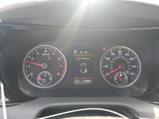 2021 KIA K5 LX  