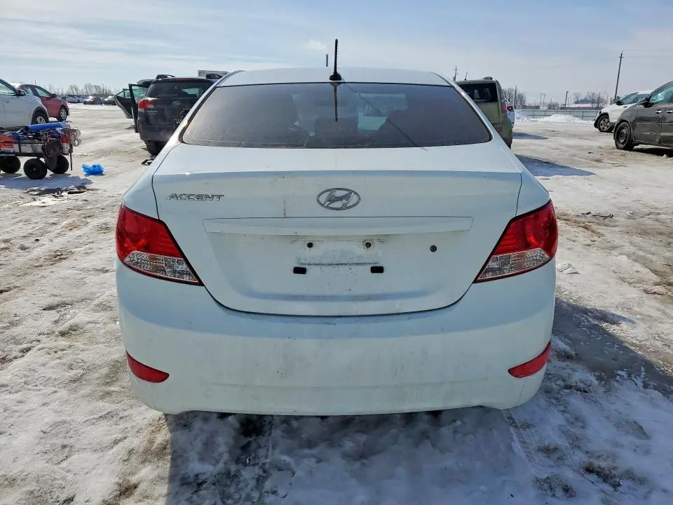 2012 HYUNDAI ACCENT GLS  
