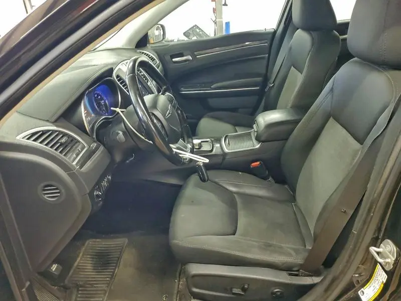 2018 CHRYSLER 300 TOURING  