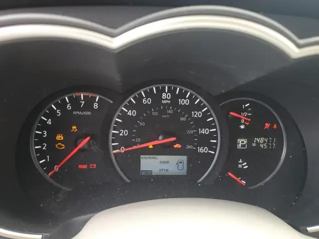 2015 NISSAN QUEST S  