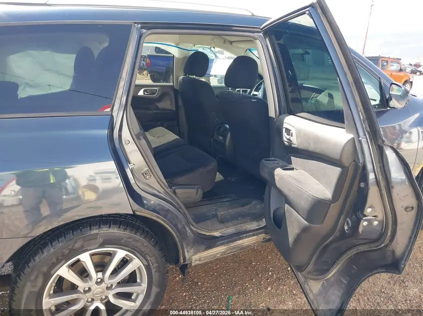 2016 NISSAN PATHFINDER S