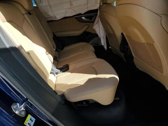 2019 AUDI Q8 PRESTIGE S-LINE  