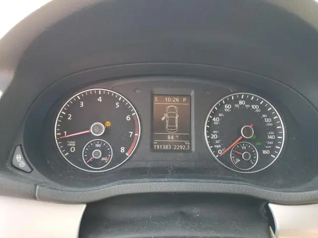 2013 VOLKSWAGEN PASSAT SE