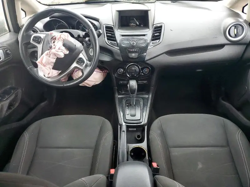 2014 FORD FIESTA SE  