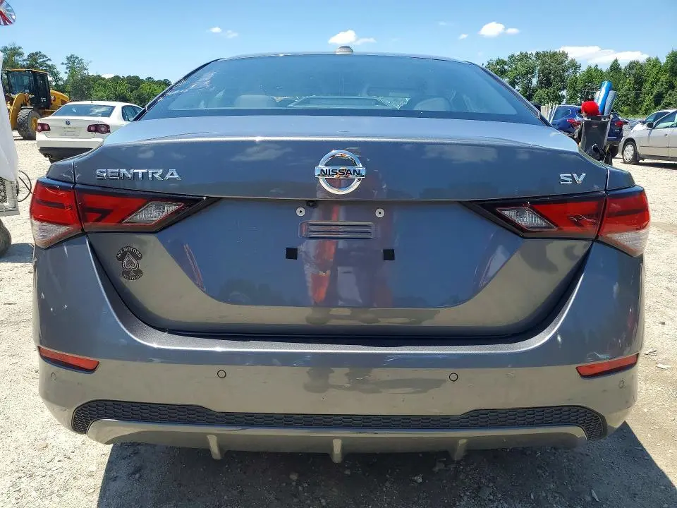 2023 NISSAN SENTRA SV  