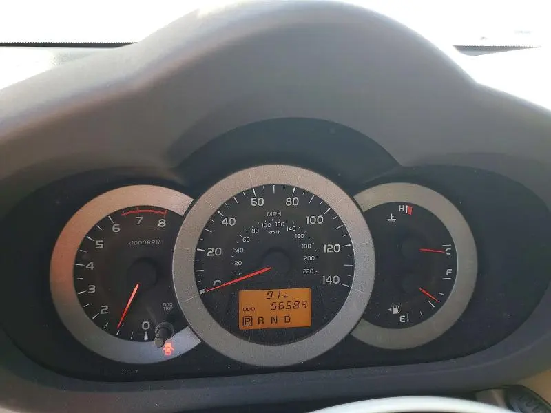 2011 TOYOTA RAV4 BASE  