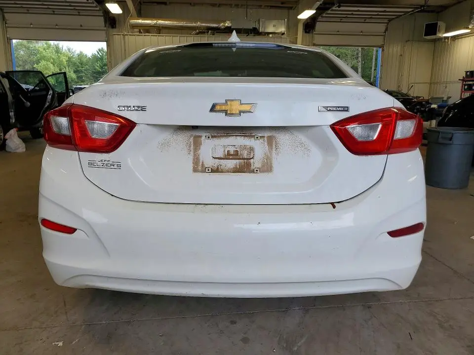 2018 CHEVROLET CRUZE PREMIER  