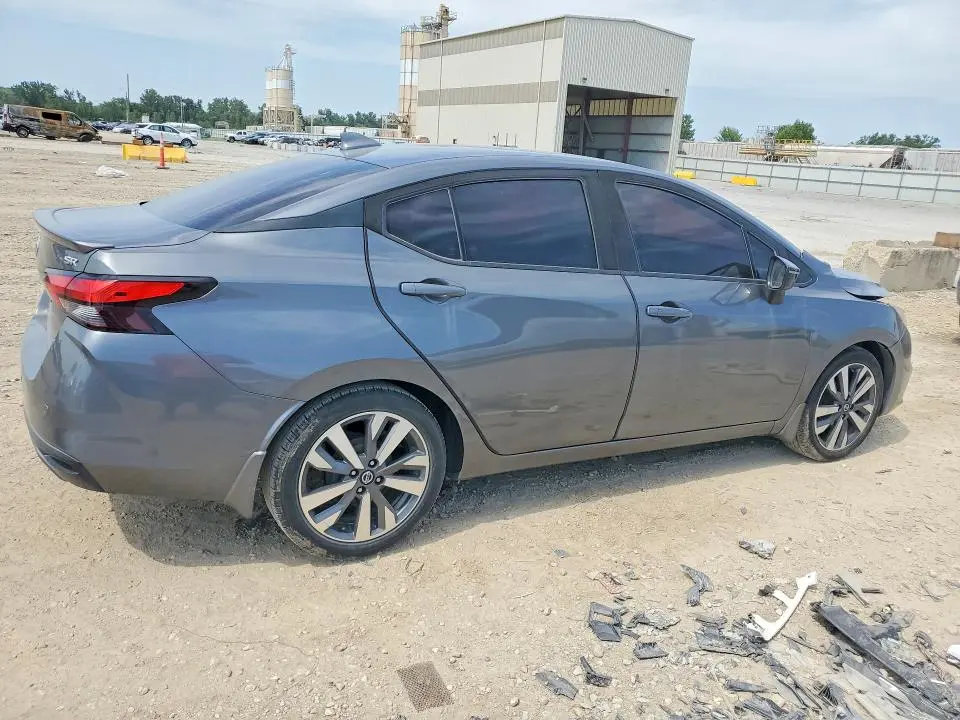 2020 NISSAN VERSA SR  
