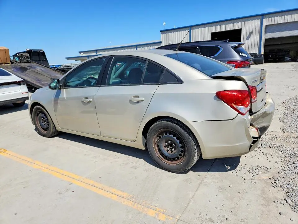 2014 CHEVROLET CRUZE LS  