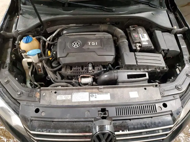 2014 VOLKSWAGEN PASSAT   