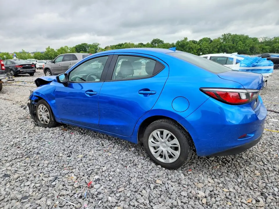 2019 TOYOTA YARIS L  