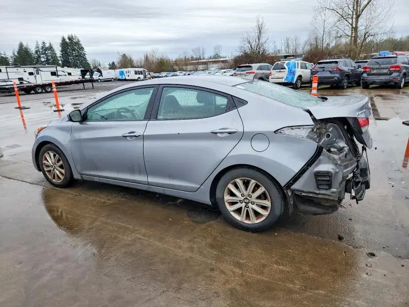 2015 HYUNDAI ELANTRA SE  