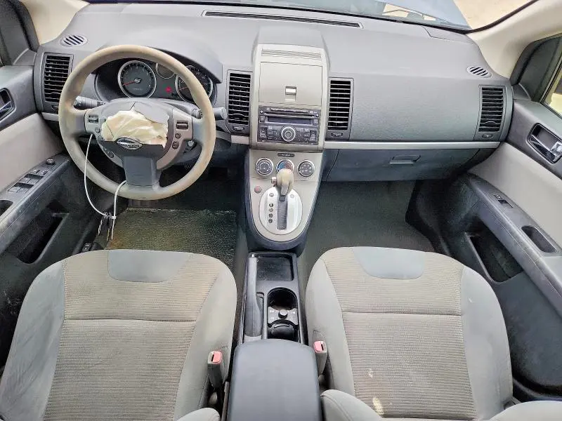 2010 NISSAN SENTRA 2.0  