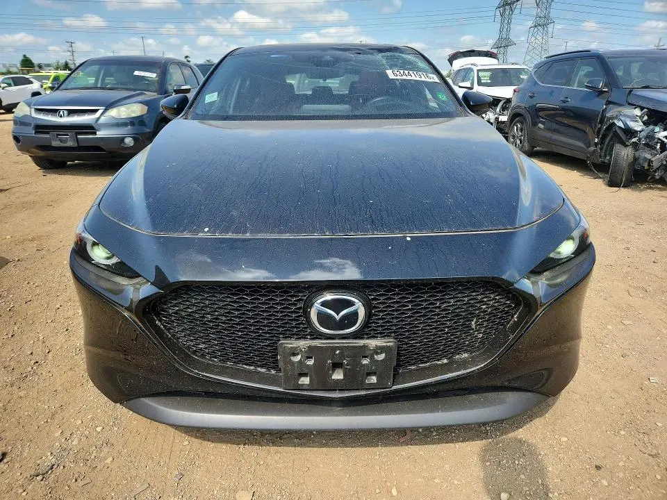 2021 MAZDA 3 PREMIUM  