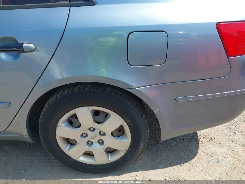 2010 HYUNDAI SONATA GLS