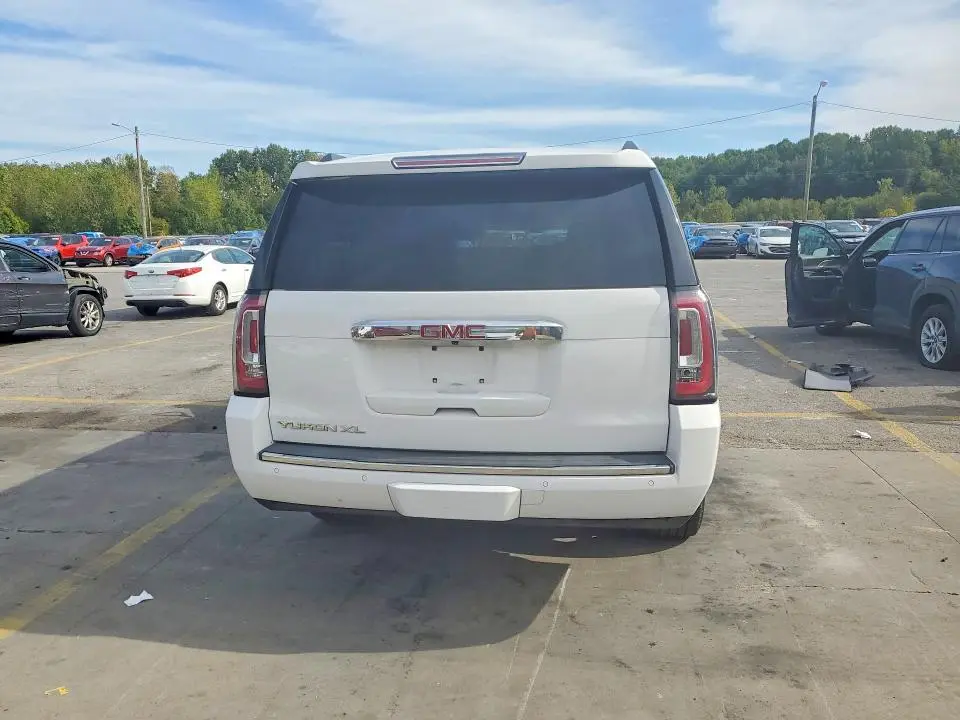 2020 GMC YUKON XL DENALI  