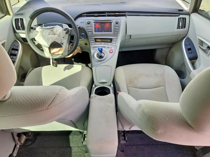 2013 TOYOTA PRIUS TWO  