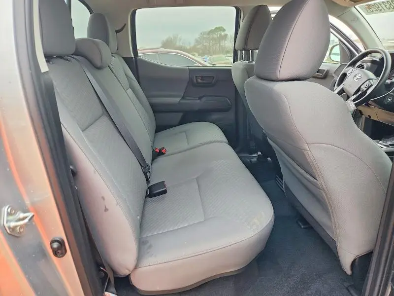 2023 TOYOTA TACOMA SR  