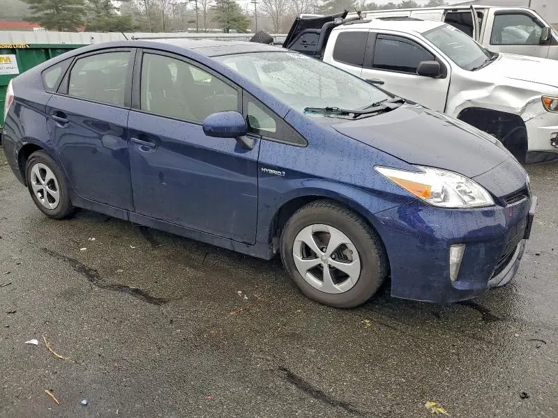2015 TOYOTA PRIUS   