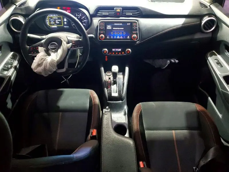 2022 NISSAN VERSA SR  