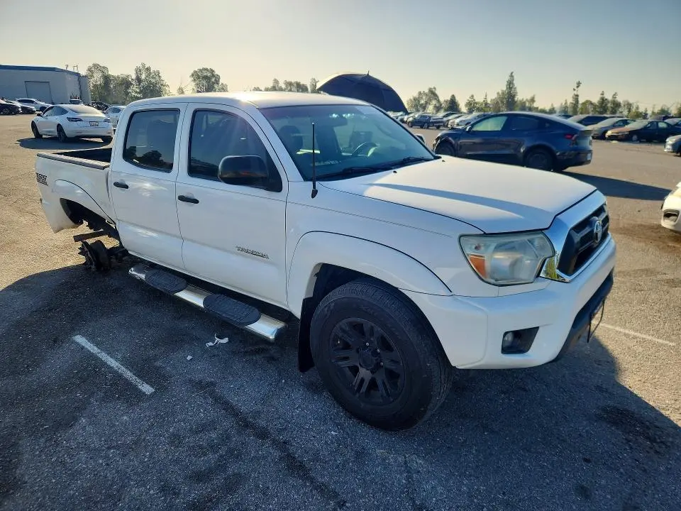 2015 TOYOTA TACOMA PRERUNNER V6  