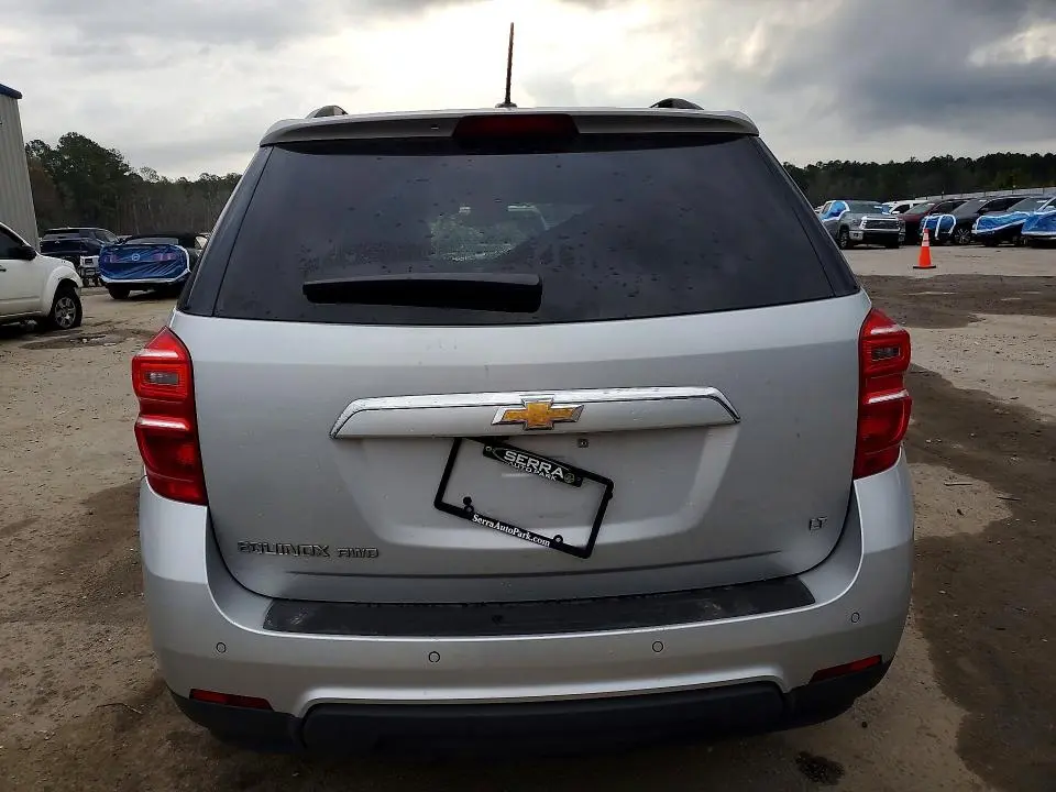 2017 CHEVROLET EQUINOX LT  
