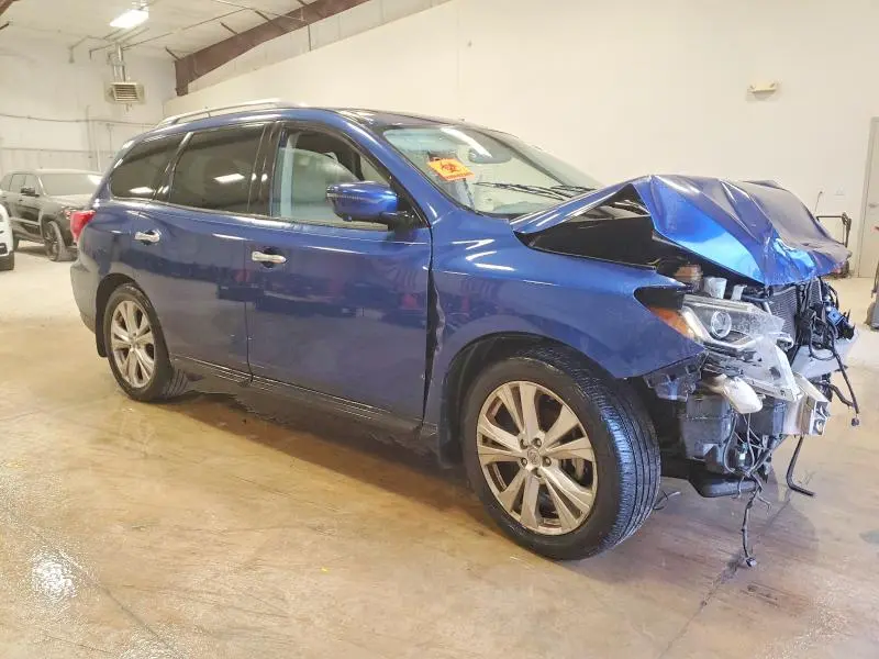 2018 NISSAN PATHFINDER S  