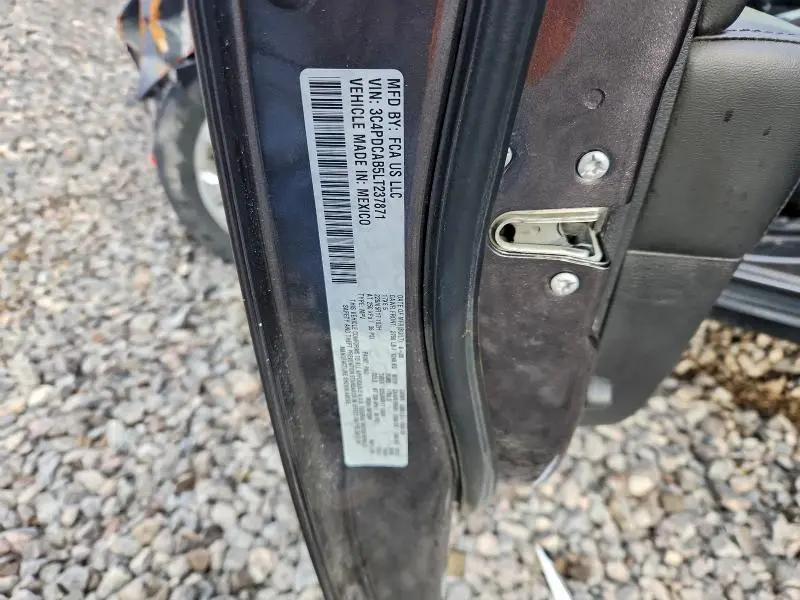 2020 DODGE JOURNEY SE  