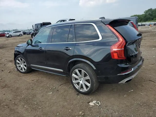 2016 VOLVO XC90 T6  