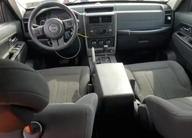 2011 JEEP LIBERTY SPORT