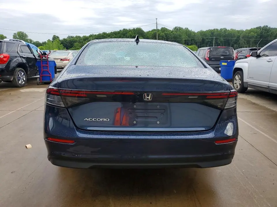 2024 HONDA ACCORD EX  