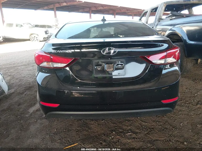 2014 HYUNDAI ELANTRA SE