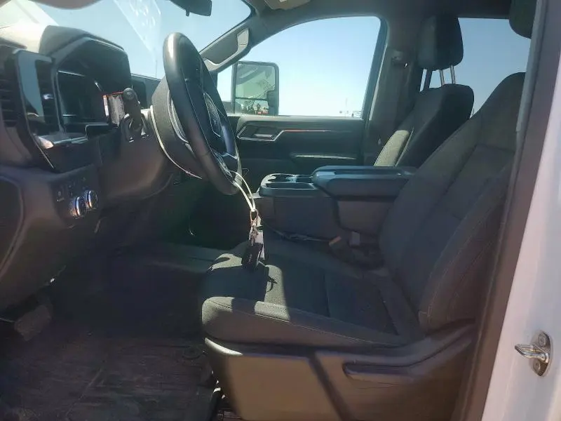 2024 GMC SIERRA K2500 SLE  