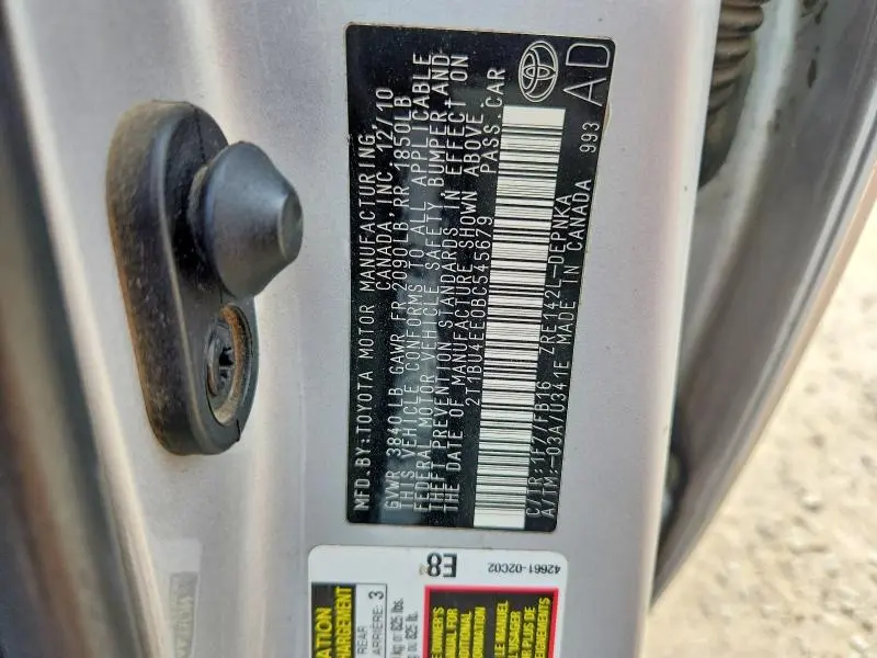 2011 TOYOTA COROLLA LE  