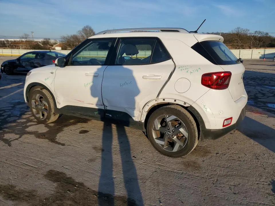 2023 HYUNDAI VENUE SEL  