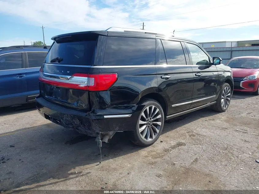 2018 LINCOLN NAVIGATOR SELECT