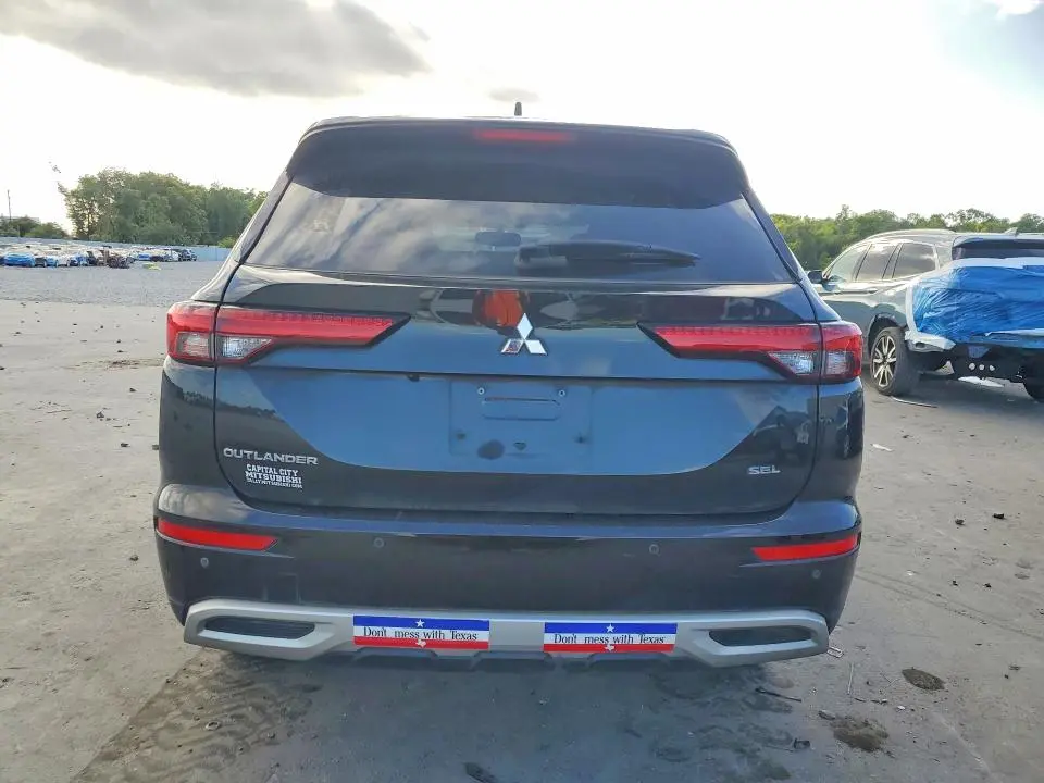 2022 MITSUBISHI OUTLANDER SEL  