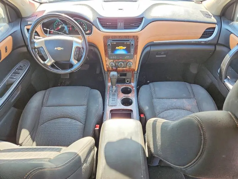 2013 CHEVROLET TRAVERSE LT  