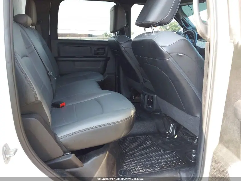 2022 RAM 2500 TRADESMAN  4X4 8' BOX