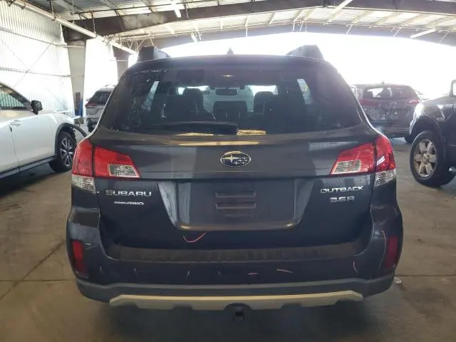 2013 SUBARU OUTBACK 3.6R LIMITED  