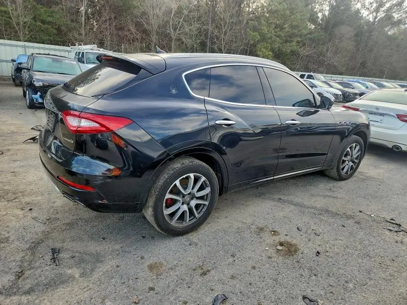 2017 MASERATI LEVANTE LUXURY  