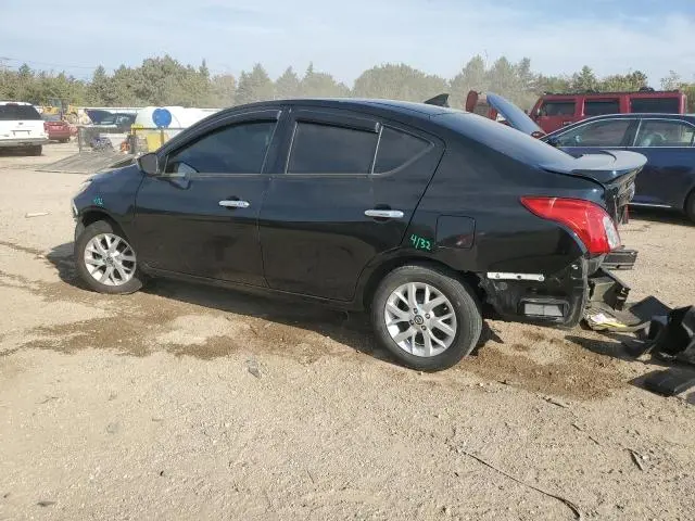 2019 NISSAN VERSA S  