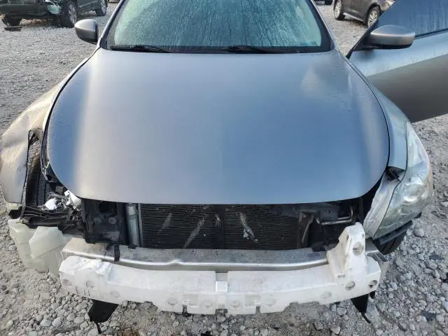 2011 INFINITI G37   