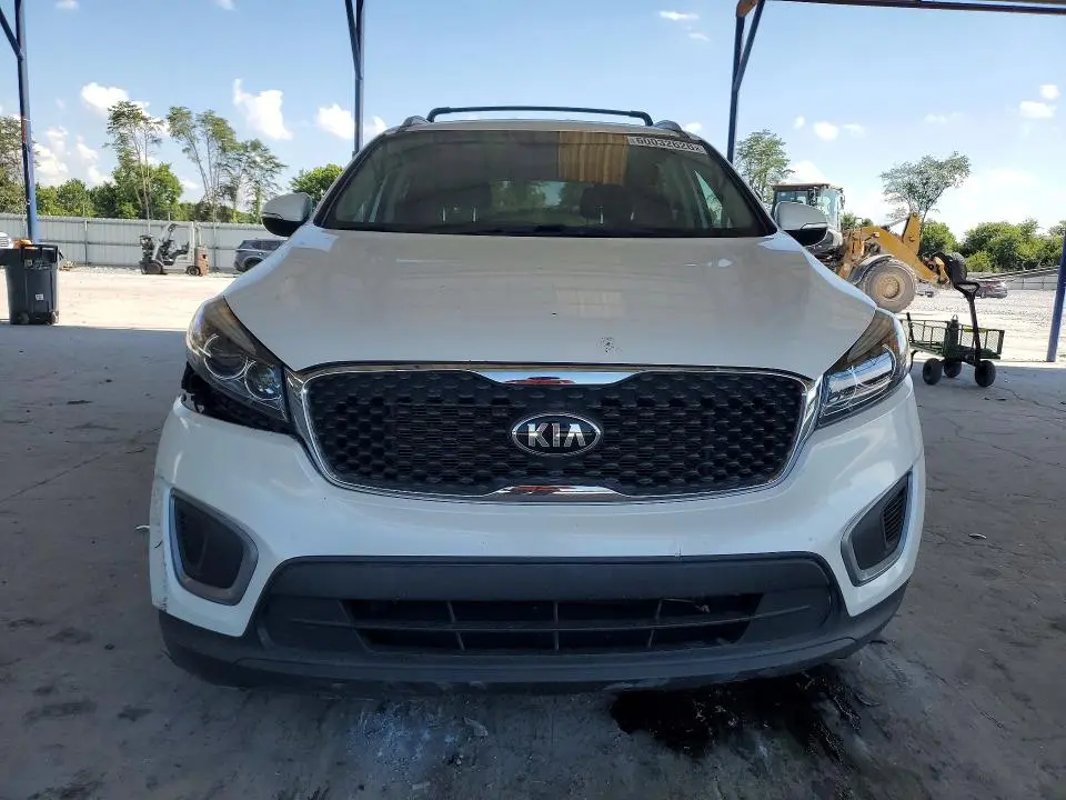 2016 KIA SORENTO LX  