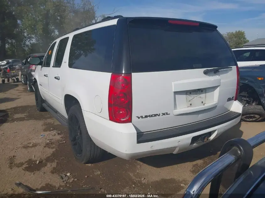 2012 GMC YUKON XL 1500 SLT