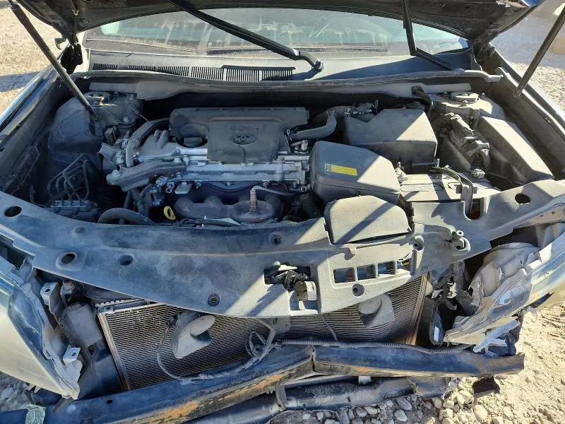 2013 TOYOTA CAMRY SE  